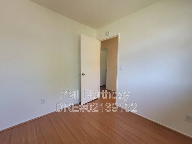 Building Photo - 2140 Woolner Ave