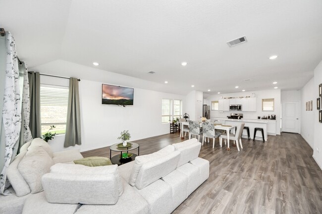 Building Photo - 5418 Rabbit Crk Ln