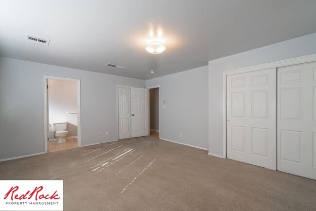 Building Photo - Bright & Spacious 3-Bed, 2-Bath Home in Wa...
