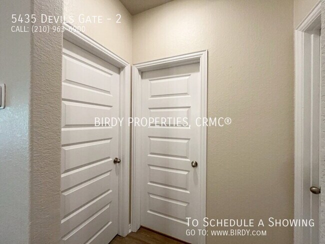Building Photo - 5435 Devils Gate