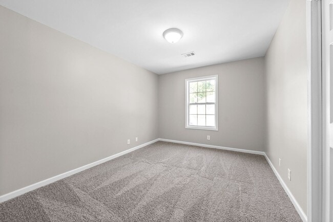 Building Photo - 3792 McAllister Dr