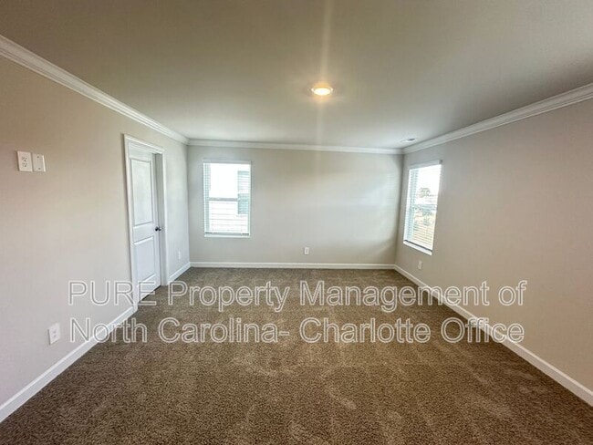 Building Photo - 1764 Braemar Vlg Dr