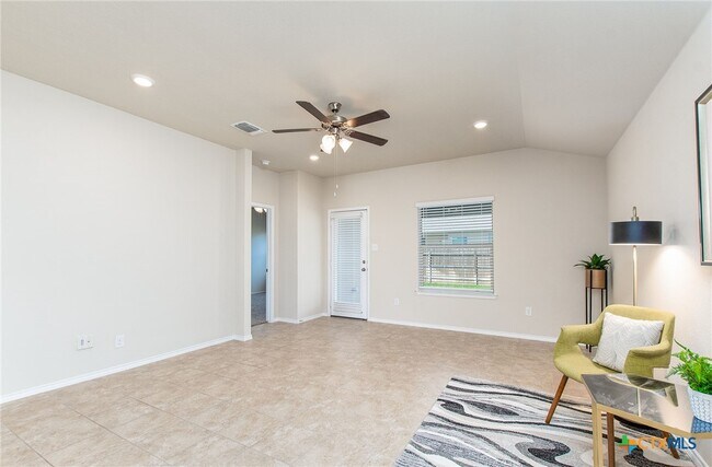 Building Photo - 2516 Bargello St