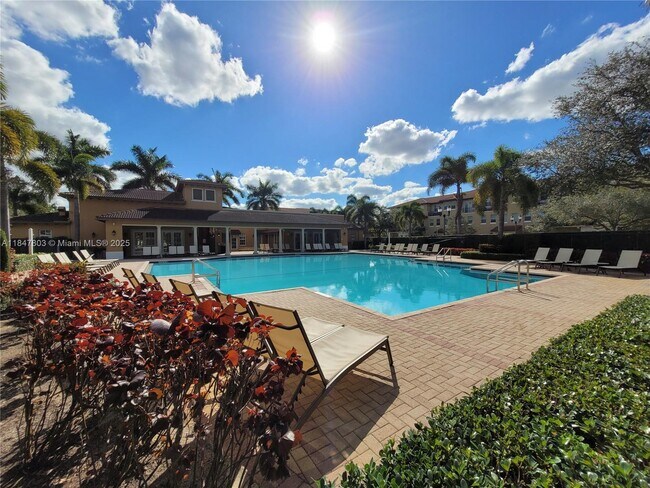 Building Photo - 863 SW 147th Ave