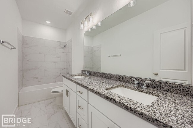 Building Photo - Oakmont Floor Plan