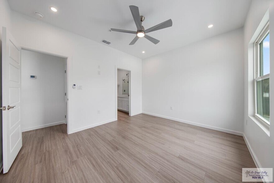 Building Photo - 165 Ruben Torres SR Blvd