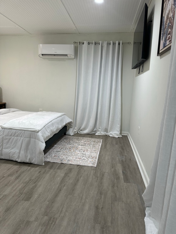 Building Photo - 13106 Wellford Dr