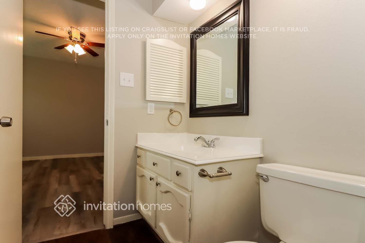 Building Photo - 25535 Thistlewaite Ln