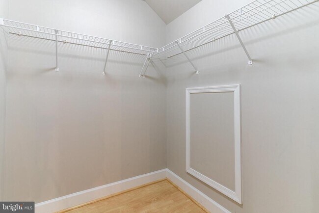 Building Photo - 13921 Gullane Dr