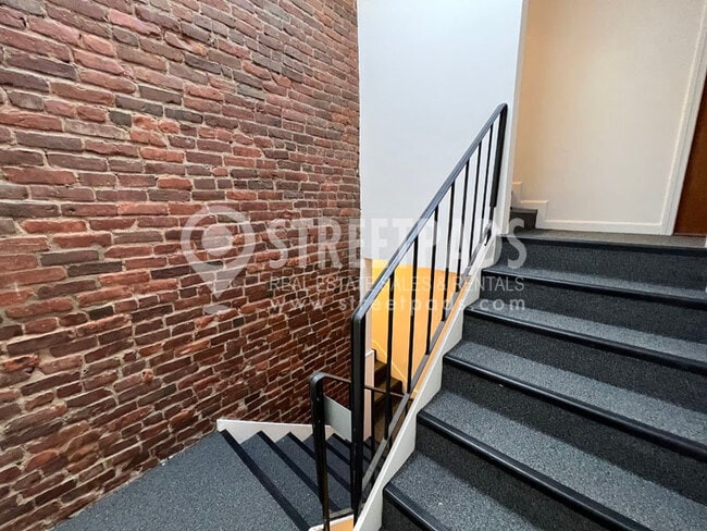 Building Interior - 78 S Huntington Ave