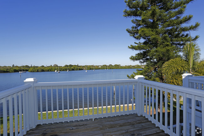 Building Photo - Waterside at Coquina Key