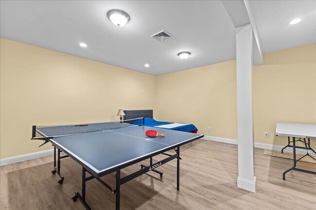 Building Photo - 3BD/2.5BA Beautiful House in Hinesburgh, VT