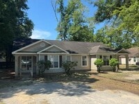 Building Photo - 132 Bayou Sara Ave