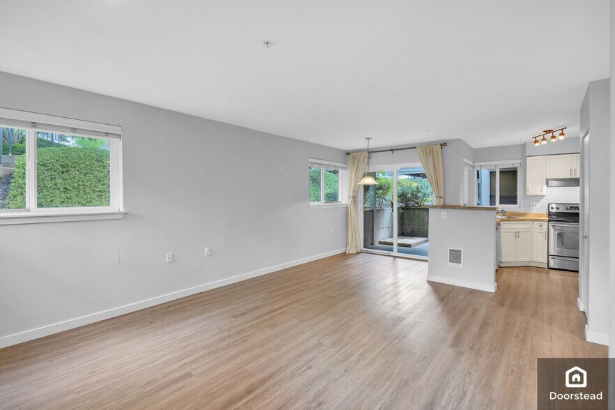 Building Photo - 3908 243rd Pl SE