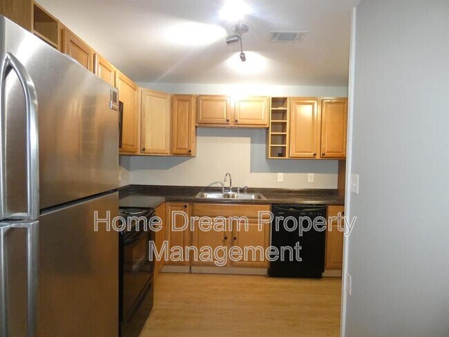 Building Photo - 88 Carriage Hill Dr