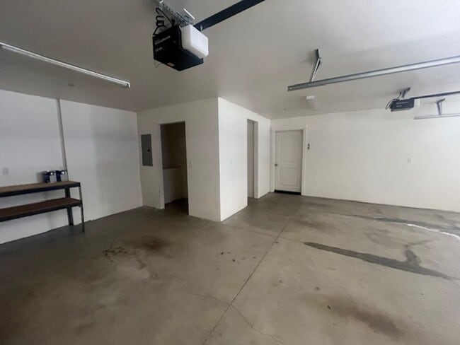 Building Photo - 229 N Chorro St