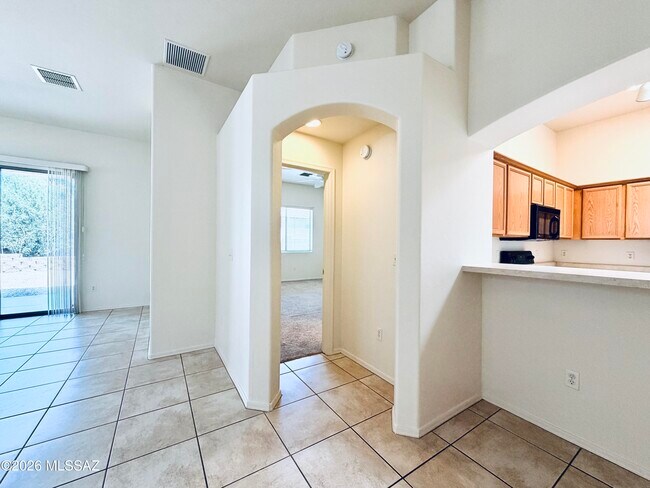 Building Photo - 5416 N Bramble Brook Ln