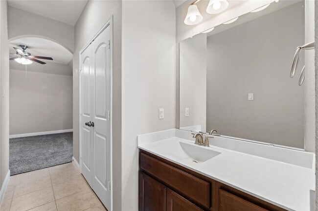 Building Photo - 29518 Sandstone Ledge Ct