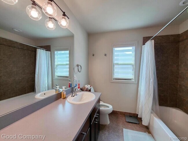 Building Photo - 5342 Rangemore Dr