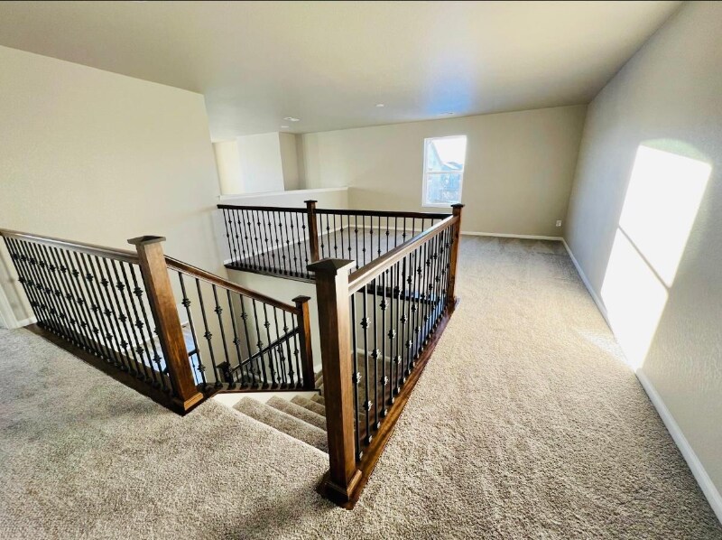 Building Photo - 18284 Grosbeak Pl