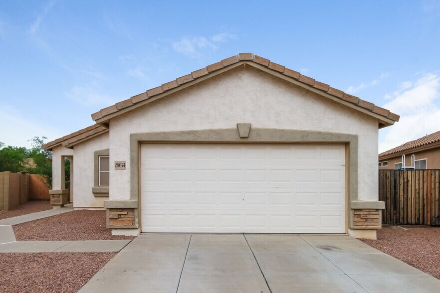Primary Photo - 28674 N Opal Ct