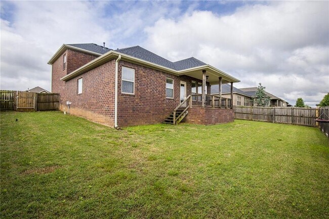 Building Photo - 1418 Gooseneck Ln