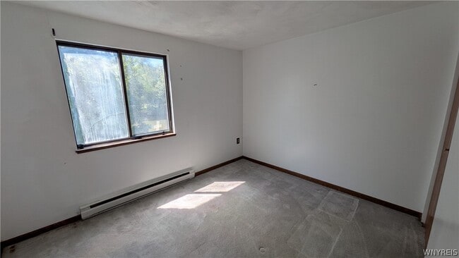 Building Photo - 51 S 86th St