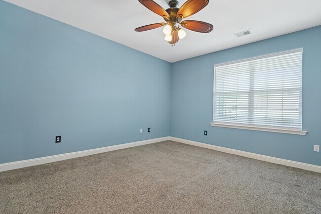 Building Photo - 1309 Meadow Brook Ct