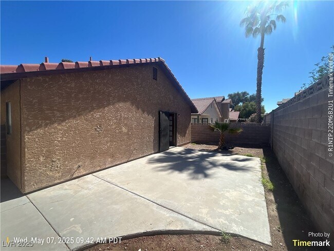 Building Photo - 6433 Deadwood Rd