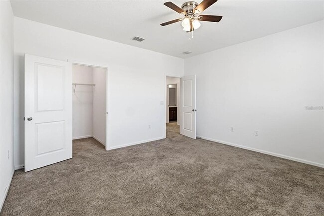 Building Photo - 5139 Lake Hamlin Trail