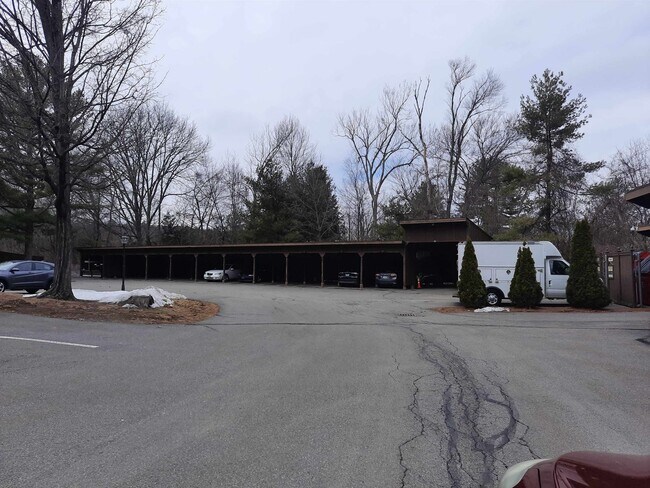 Building Photo - 7 Autumn Leaf Dr