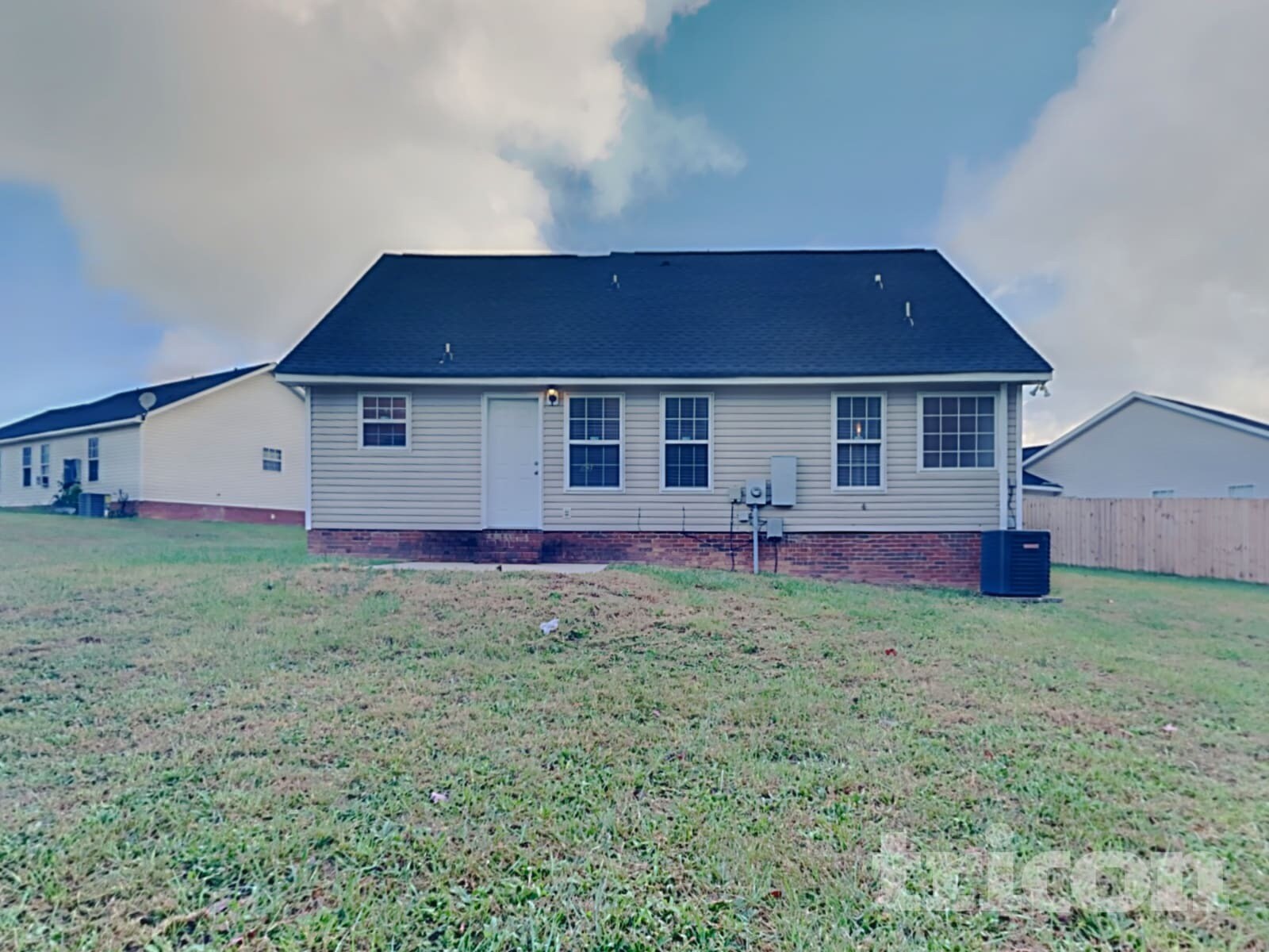 Building Photo - 4305 Biesterfield Dr