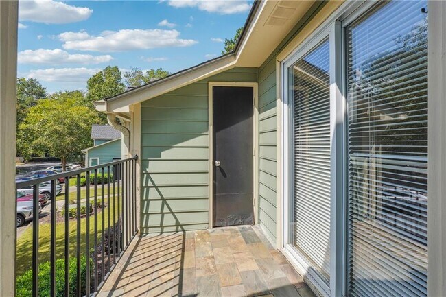 Building Photo - 4105 Canyon Point Cir