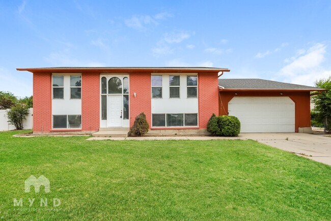 Primary Photo - 1470 W 6915 S