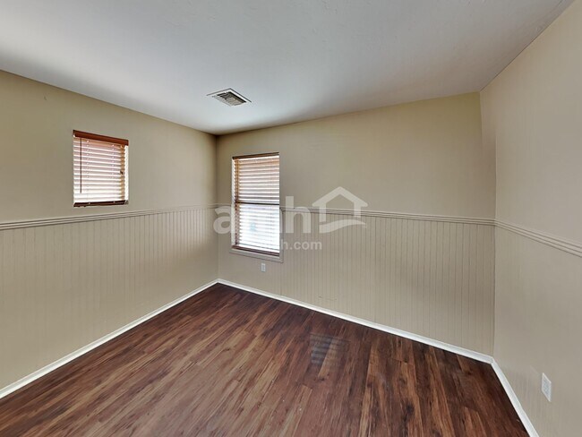 Building Photo - 12979 N Sabal Palm Way