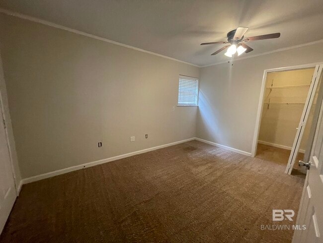 Building Photo - 107 Brentwood Dr