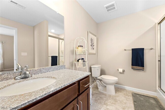 Building Photo - 558 Colony Park Dr