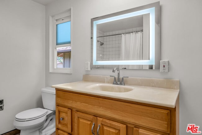 Building Photo - 4076 Tropico Way