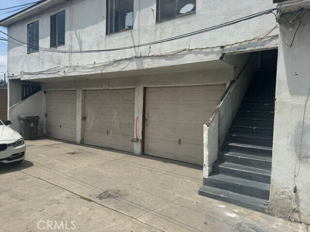 Building Photo - 213 S 7th St