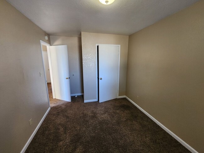 Building Photo - 1425 Eucalyptus Ave