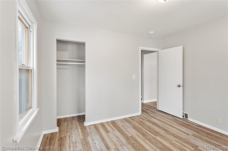 Building Photo - 6027 Wilmer St