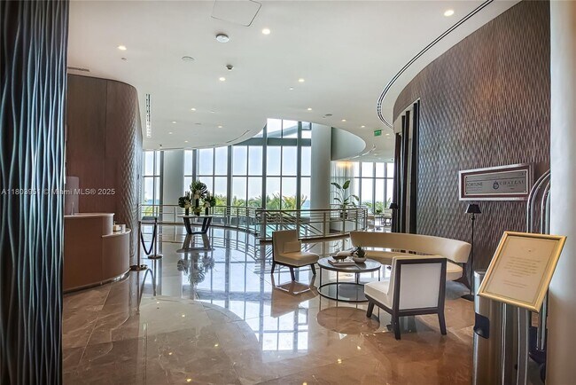 Building Photo - 15701 Collins Ave