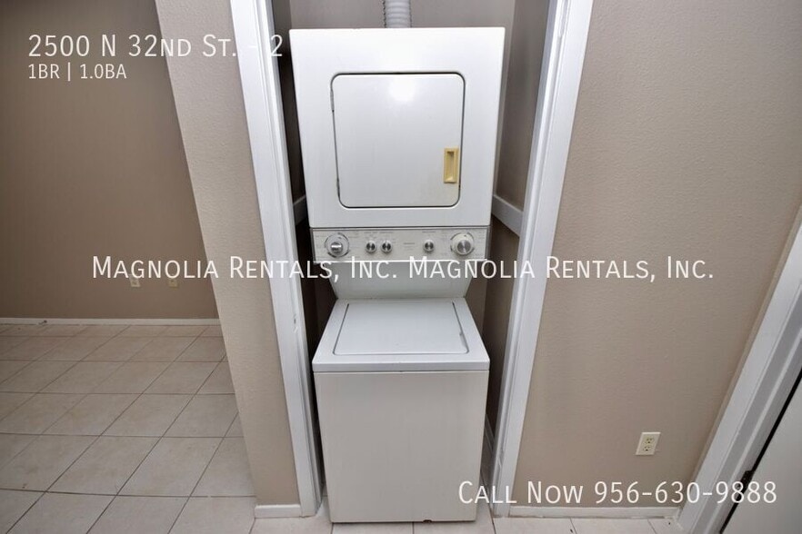 Building Photo - 2500 N 32nd St