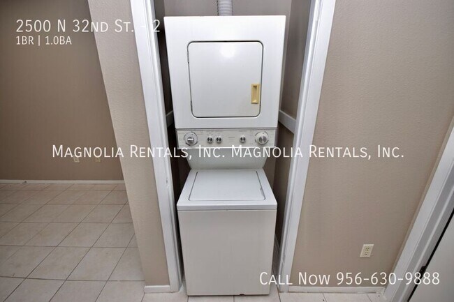 Building Photo - 2500 N 32nd St