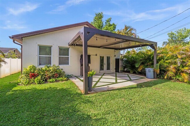 Building Photo - 967 49th Ave N