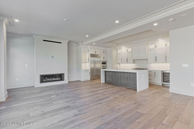 Building Photo - 1576 Cherokee Rd