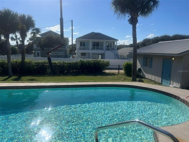 Building Photo - 1742 S Central Ave