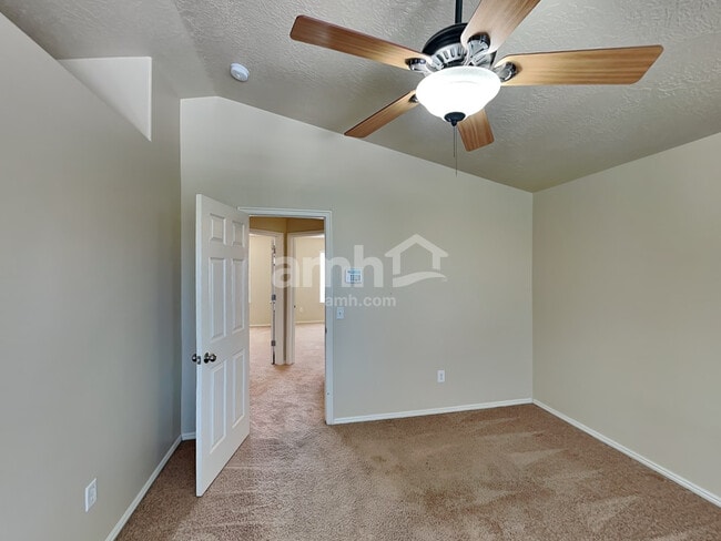 Building Photo - 3630 New Land Loop