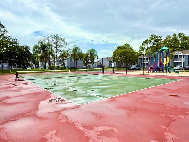 Building Photo - 3846 Bay Club Cir