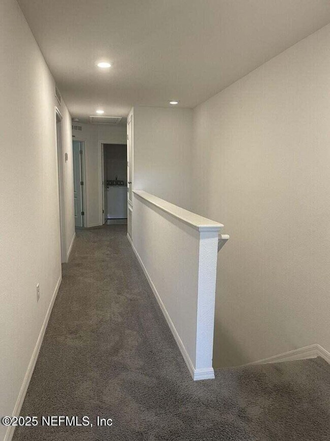 Building Photo - 10581 Maidstone Cove Dr